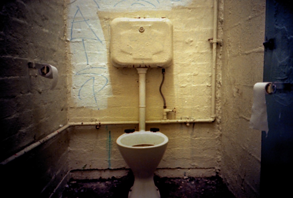 3814337120_4d2ac5d894_o "Internet, c'est caca". Pierre Arditi, Tricot de peau  magazine.