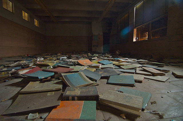 389725895_836c858563_z