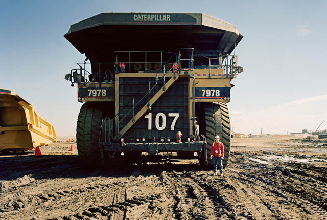 sables-bitumeux-abathasca-©-Thomas-Ball-Picture-Tank-640px-2