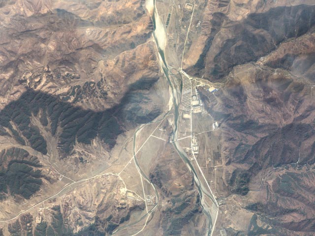 Yoduk-photo-satellite-NK-clé