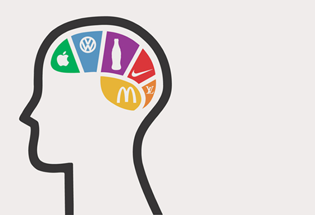 clef-owni-fail-fanpage-marques-facebook-cc-owni-christopher-dombres